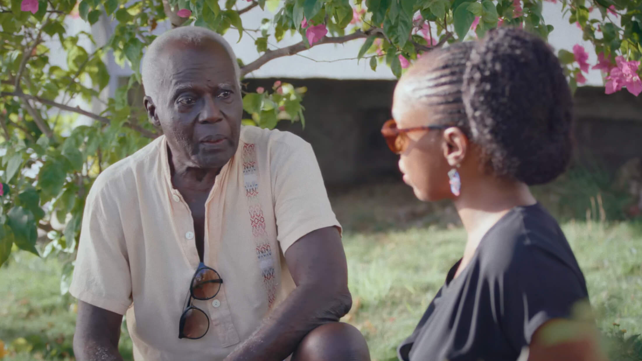 Carlos Moore et Ayana O'Shun dans une scène du film La fête des pères.