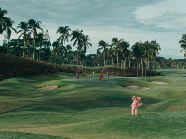 Un terrain de golf impeccable aux Philippines.